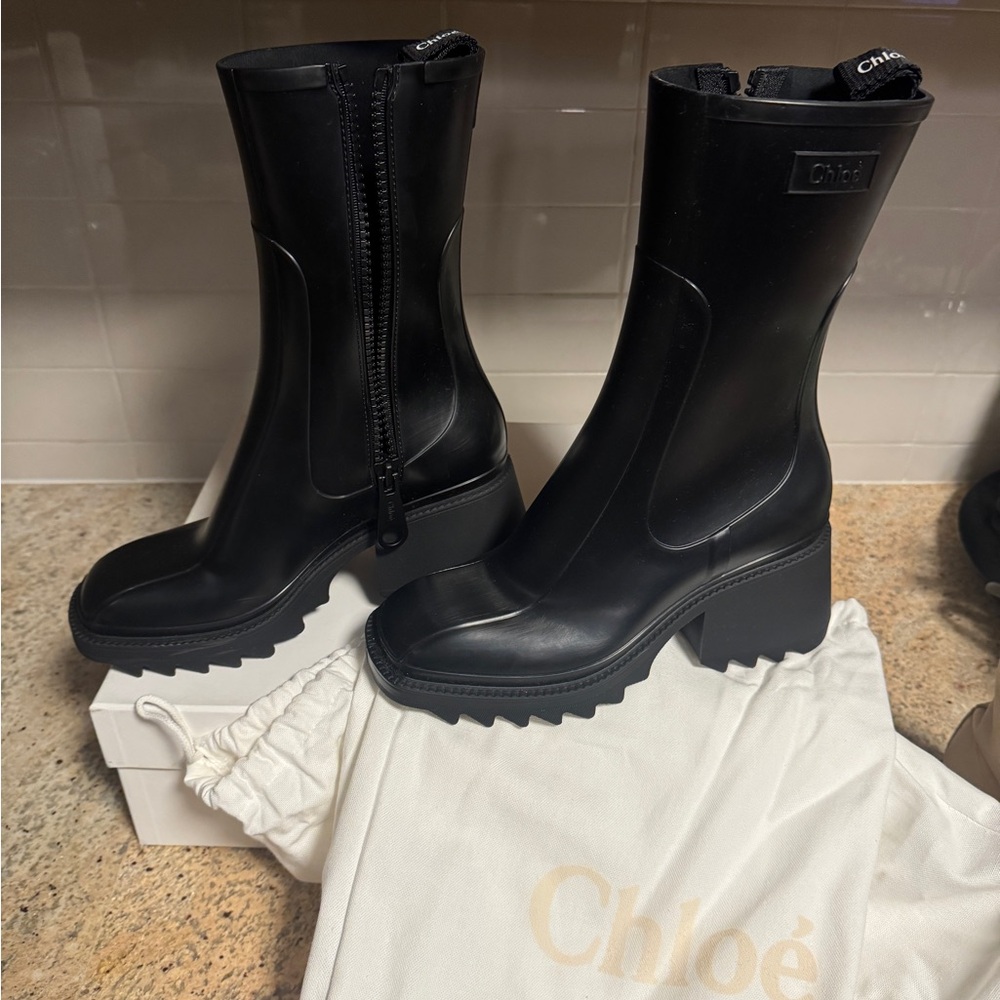 Chloe Black Women's Winter Boots - Picture 2 of 6